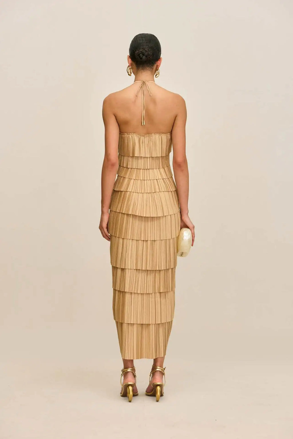 Veloura Grace Dress – Fluid Elegance with a Feminine Touch