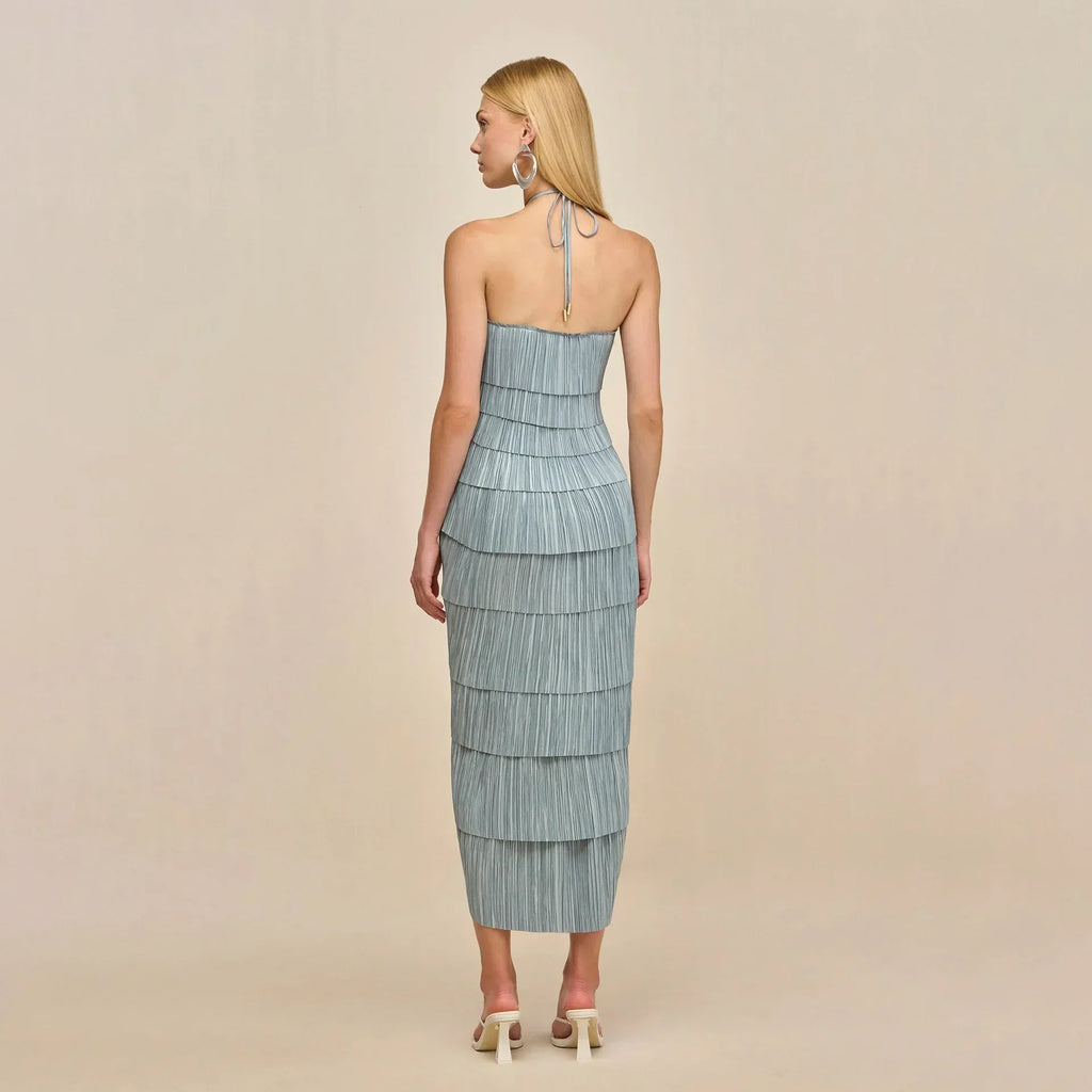Veloura Grace Dress – Fluid Elegance with a Feminine Touch